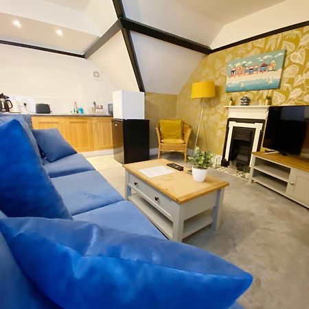 The Beach Hut - 1 Bedroom Apartment Near The Beach Bournemouth Zewnętrze zdjęcie