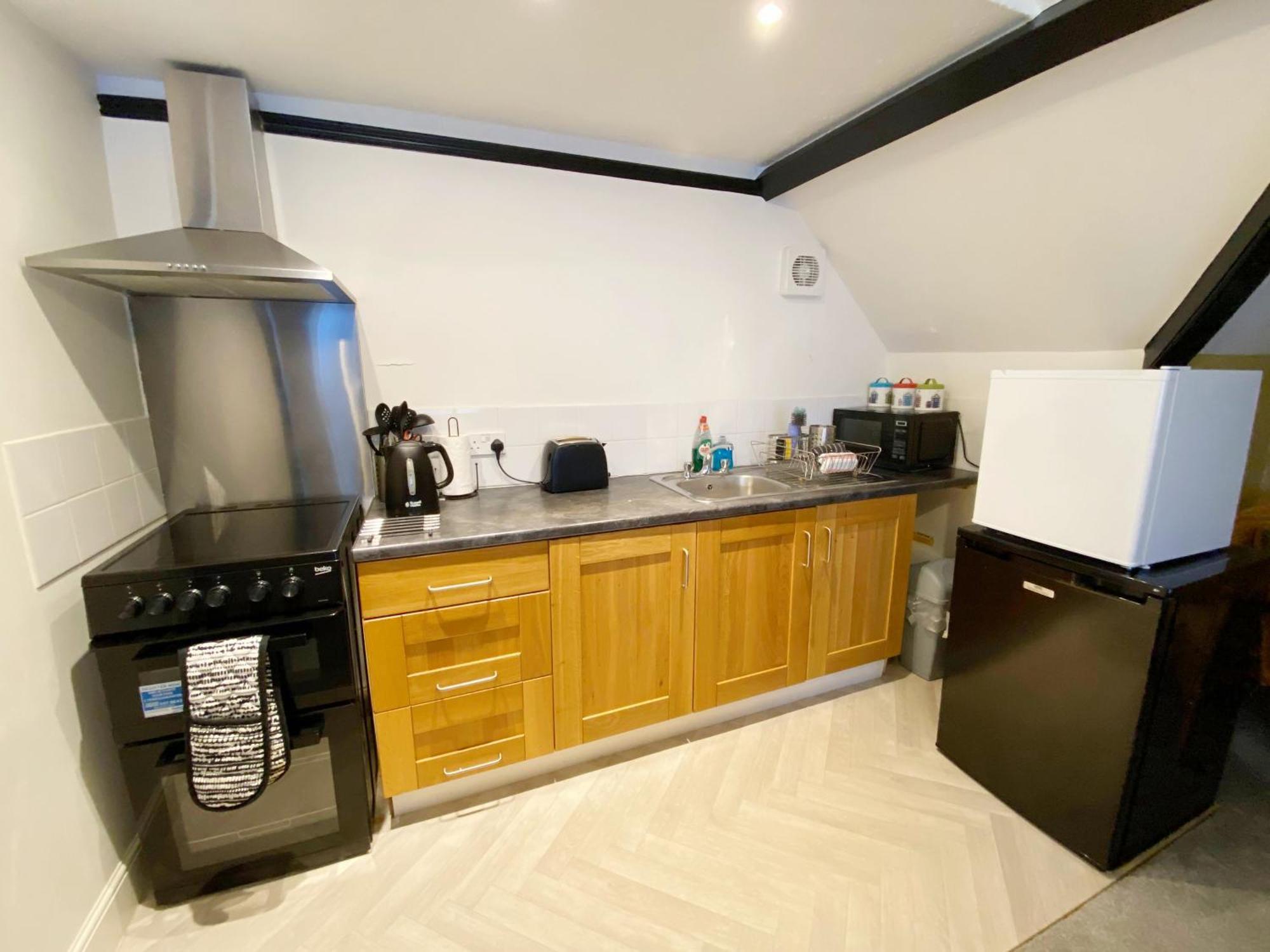 The Beach Hut - 1 Bedroom Apartment Near The Beach Bournemouth Zewnętrze zdjęcie